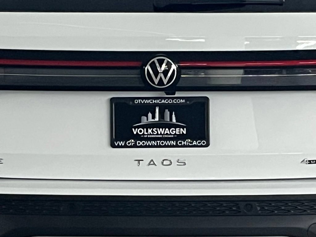 New 2026 Volkswagen Taos SE AWD/4WD image 35