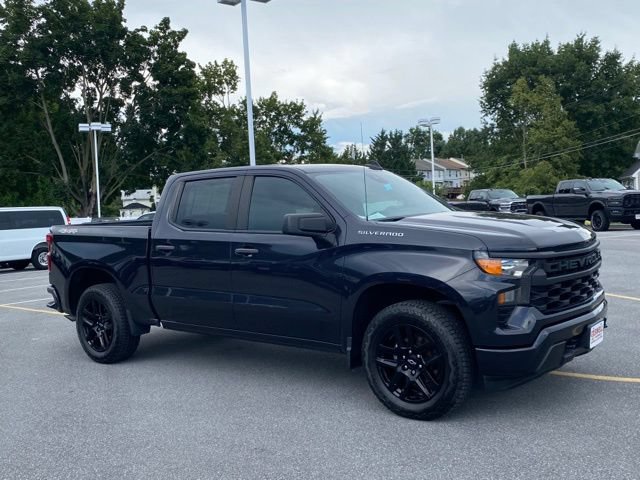 Used 2023 Chevrolet Silverado 1500 Custom AWD/4WD image 7