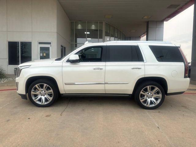 Used 2015 Cadillac Escalade Premium AWD/4WD image 4