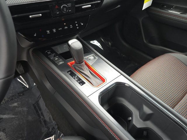 New 2027 Nissan Kicks SR w/ SR Premium Package FWD image 26