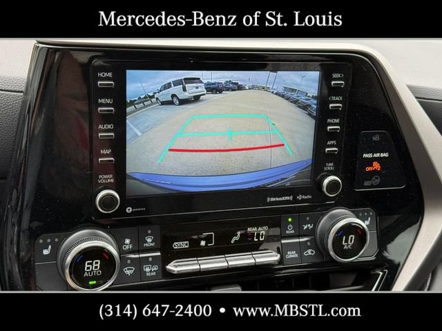 Used 2022 Toyota Highlander XLE FWD image 26