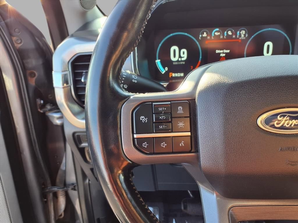 Used 2021 Ford F150 Lariat w/ Max Trailer Tow Package image 10