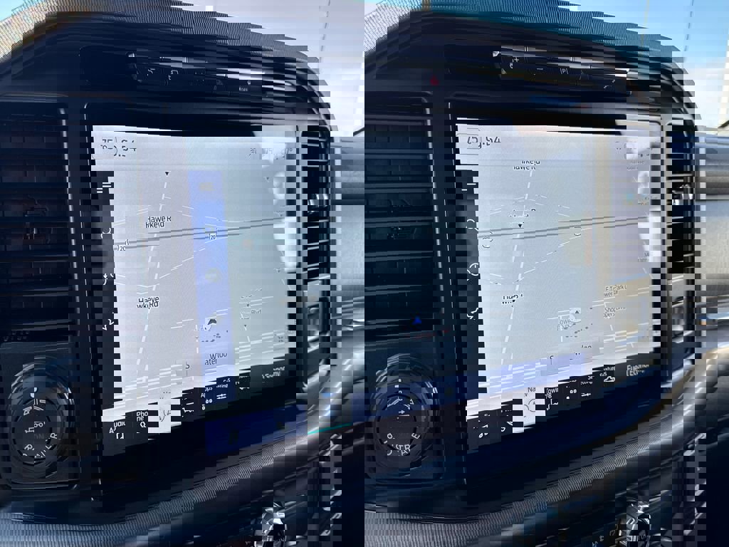 Used 2022 Ford F150 Platinum AWD/4WD image 28