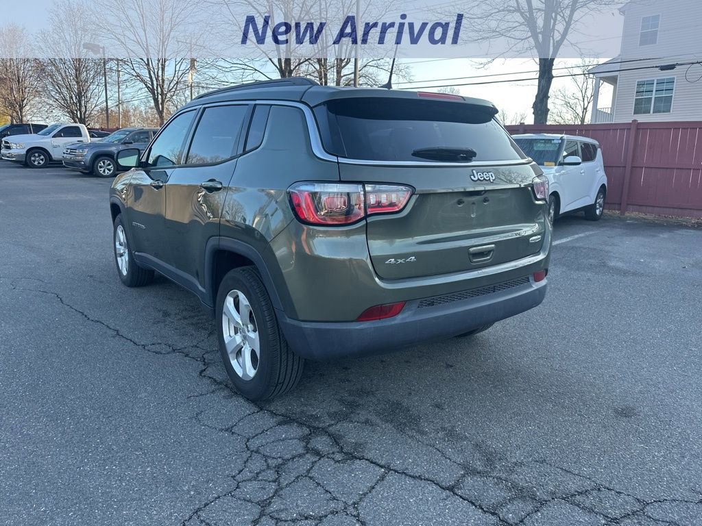 Used 2019 Jeep Compass Latitude w/ Popular Equipment Group image 4