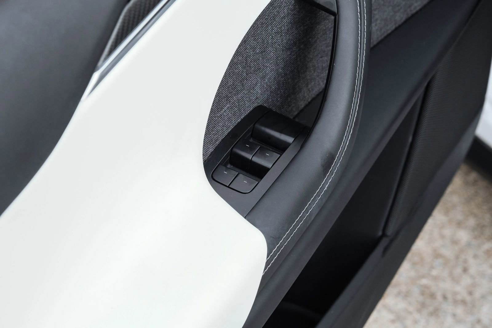 Used 2023 Tesla Model X Plaid image 57