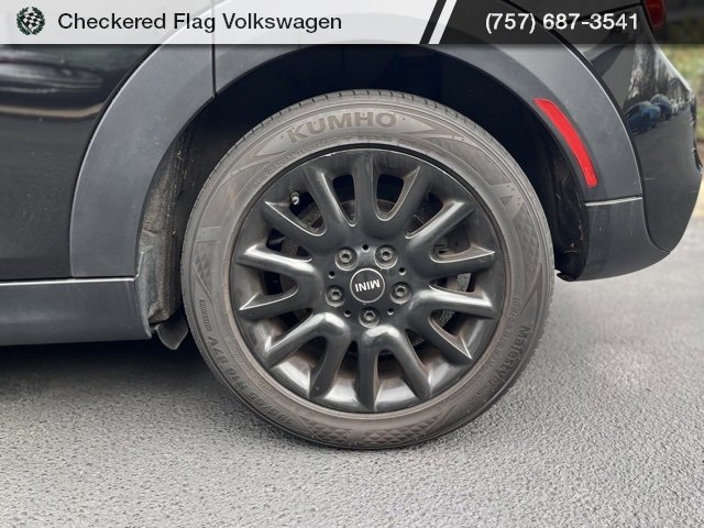 Used 2019 MINI Cooper S w/ Signature Upholstery Package image 7