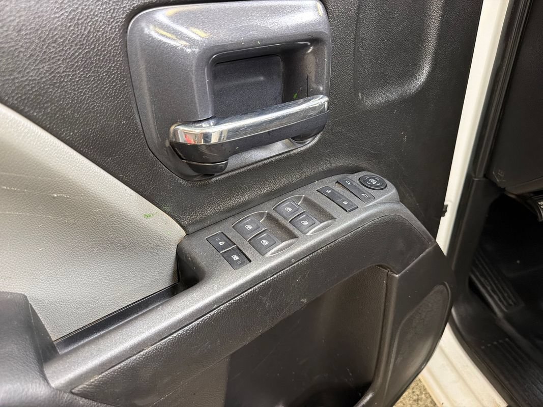 Used 2019 Chevrolet Silverado 2500 W/T w/ WT Convenience Package AWD/4WD image 31