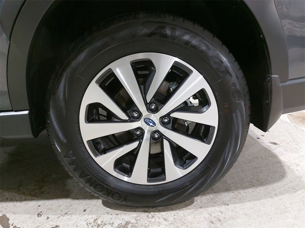 Used 2025 Subaru Outback Premium w/ Popular Package #1A image 35