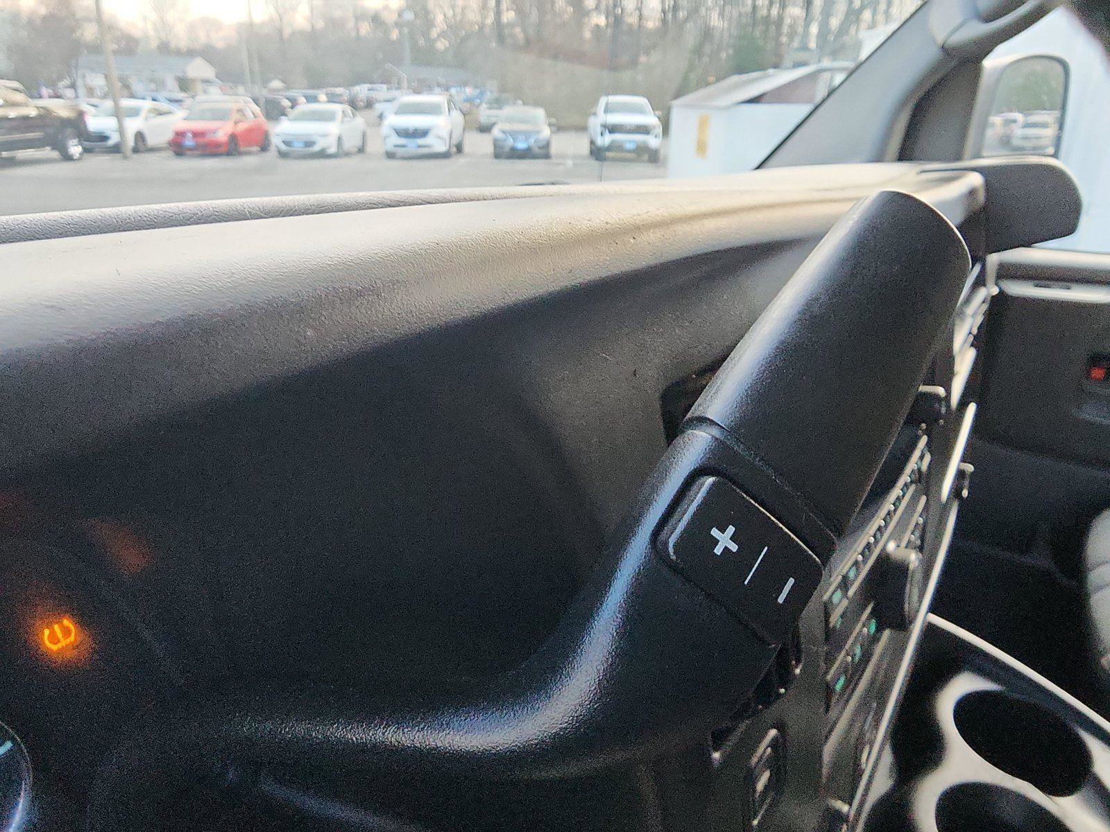 Used 2014 Chevrolet Express 2500 LS image 16