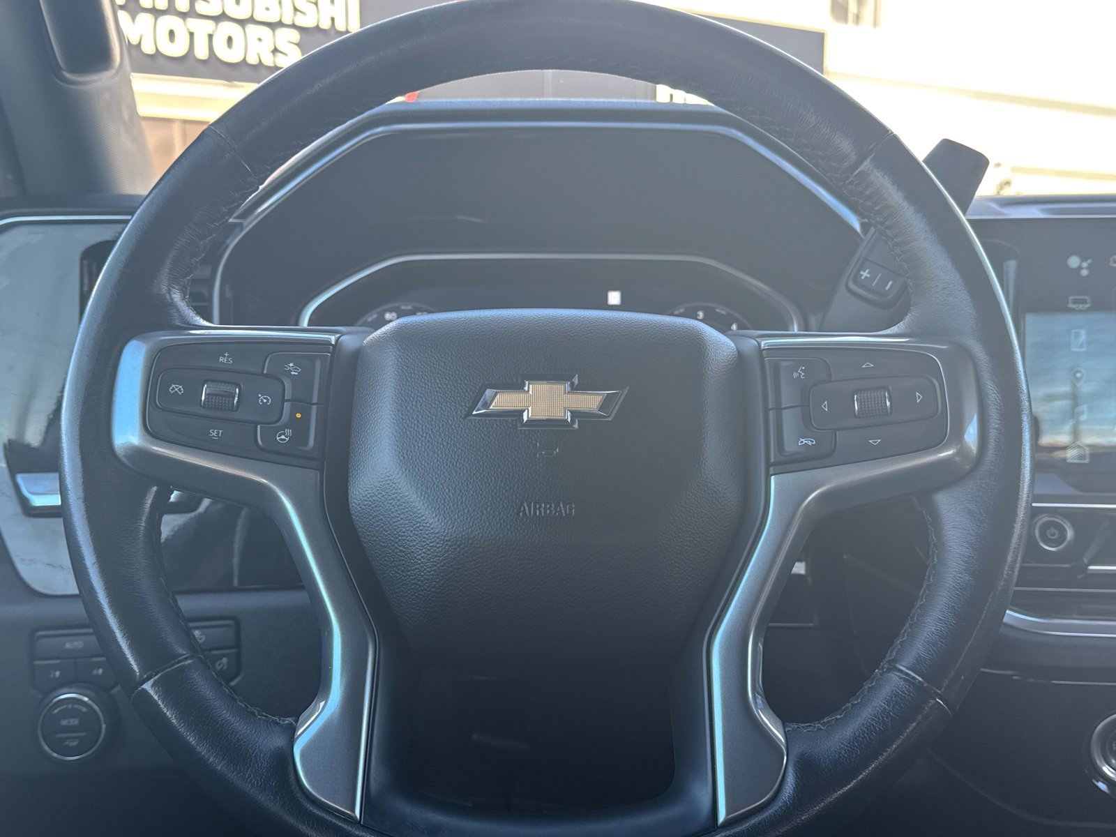 Used 2022 Chevrolet Silverado 1500 LT image 36