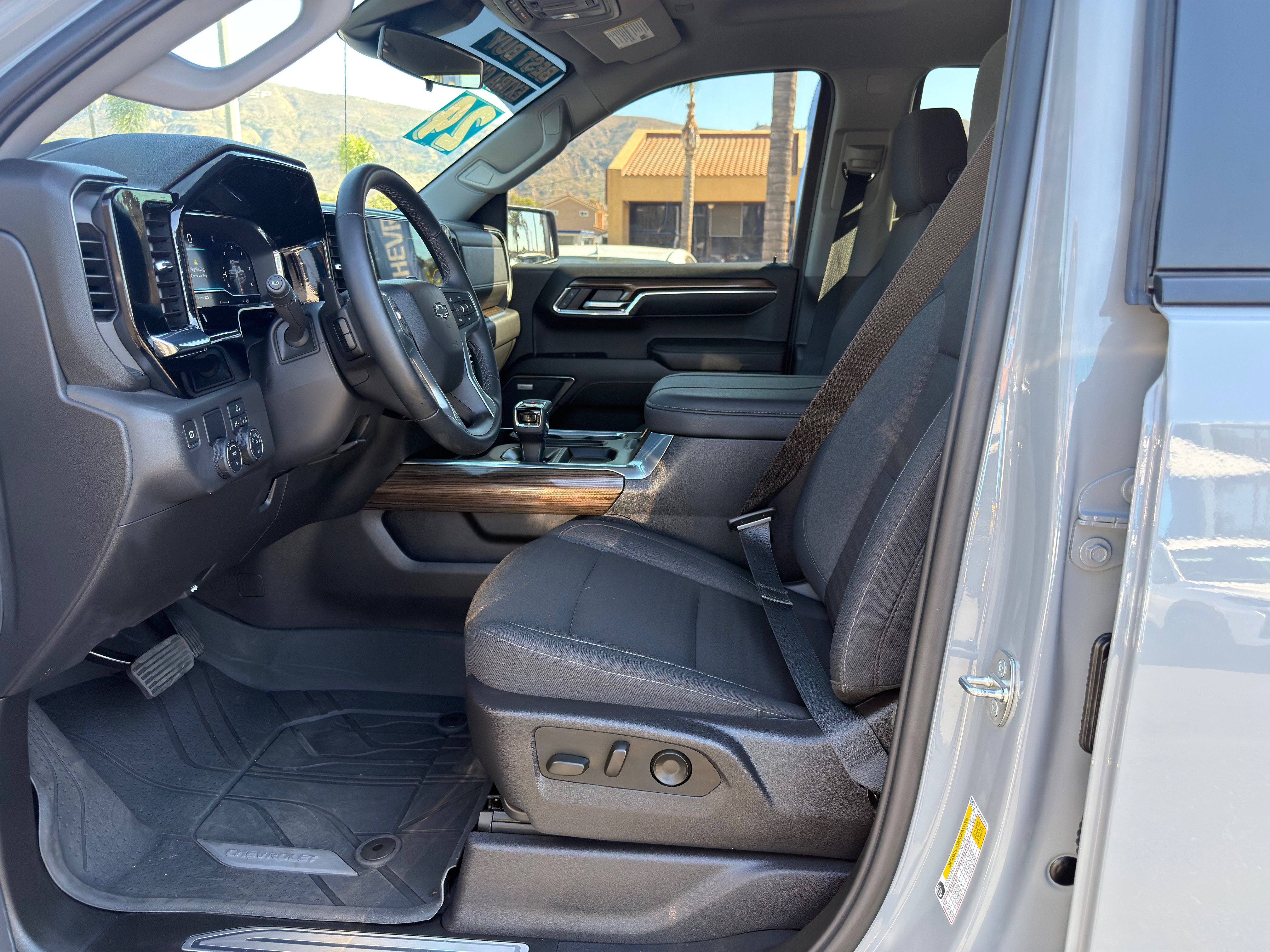 Used 2024 Chevrolet Silverado 1500 RST w/ Convenience Package II RWD image 26