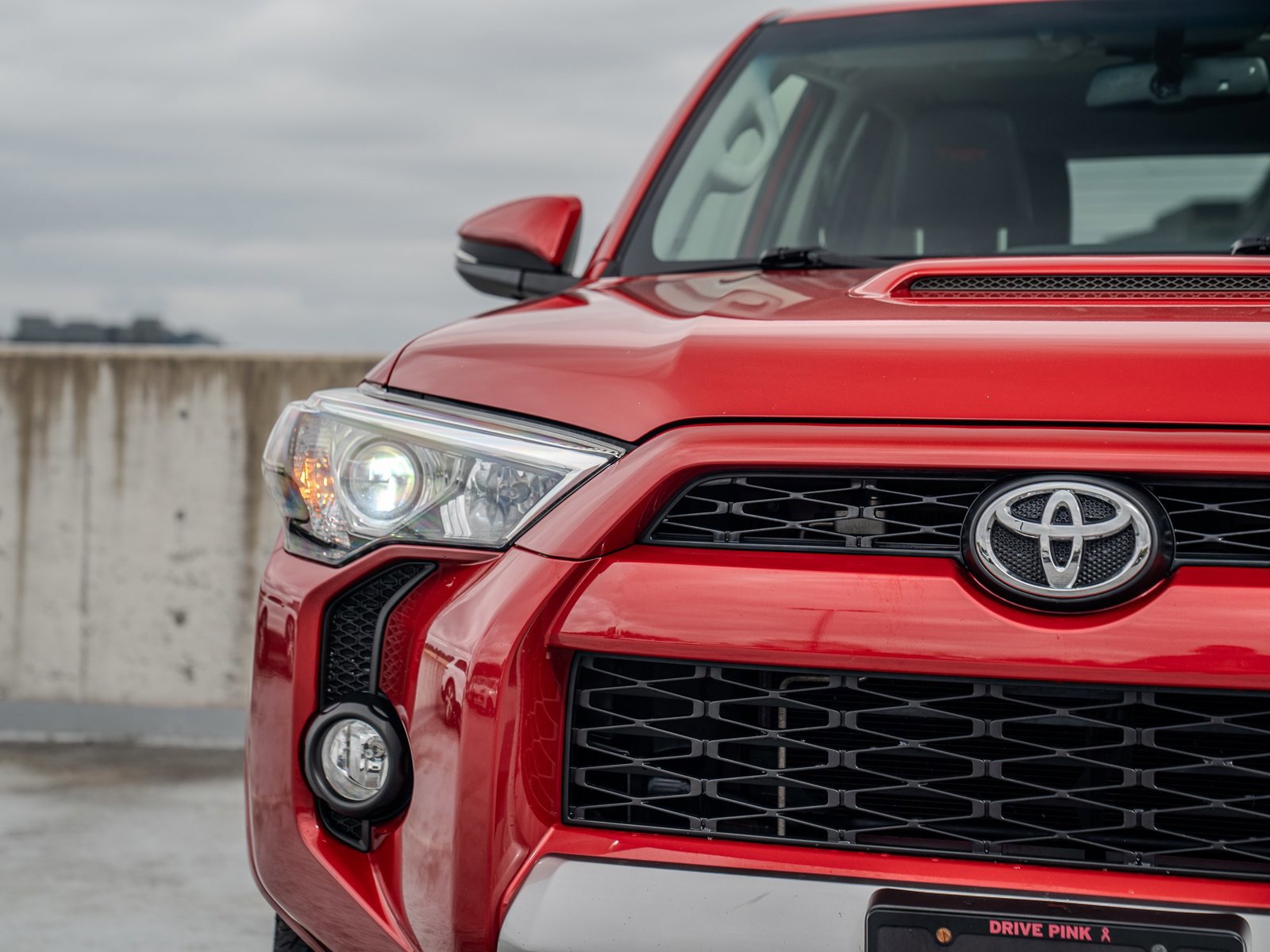 Used 2018 Toyota 4Runner TRD Off-Road Premium AWD/4WD image 7