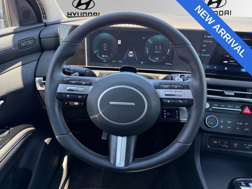 Used 2025 Hyundai Tucson Limited AWD/4WD image 12