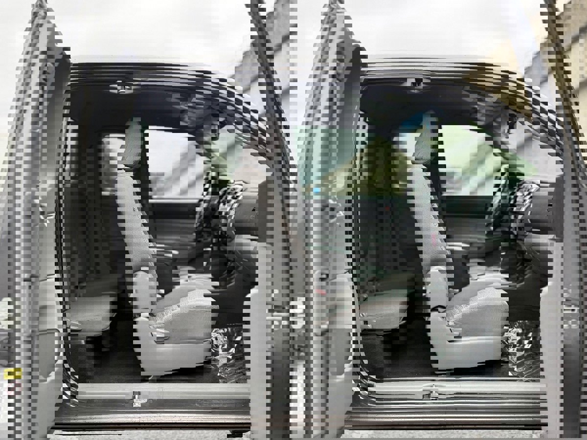 Used 2012 Toyota Tacoma 4x4 Access Cab w/ SR5 Pkg image 25