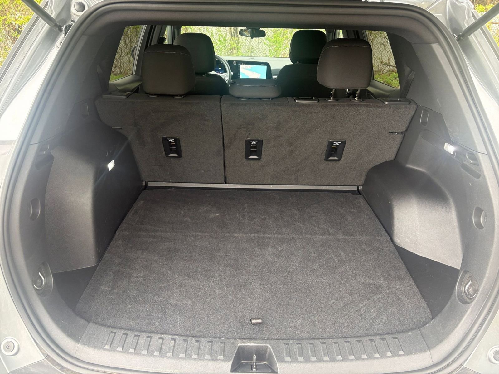 Used 2025 Chevrolet Equinox LT FWD image 30