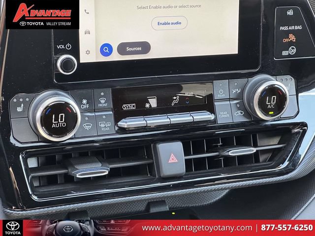 Used 2023 Toyota Highlander XSE AWD/4WD image 37