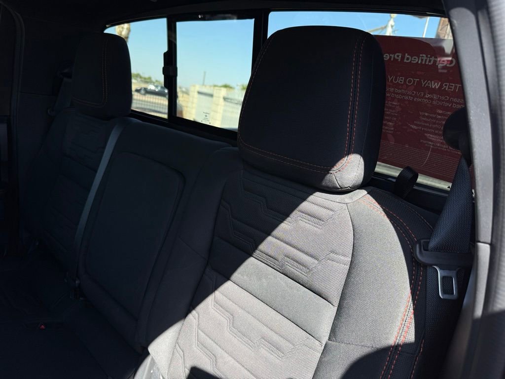 Certified 2025 Nissan Frontier PRO-4X w/ Tow Package AWD/4WD image 12