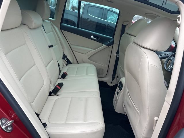 Used 2016 Volkswagen Tiguan SE FWD image 29