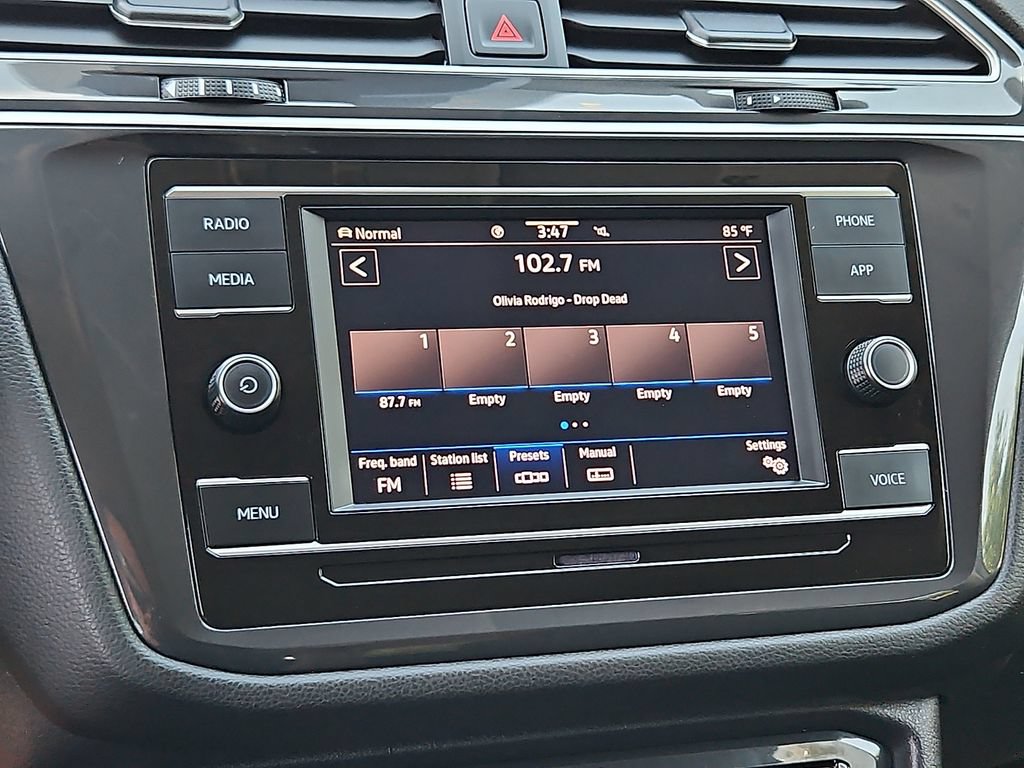 Certified 2024 Volkswagen Tiguan S AWD/4WD image 18