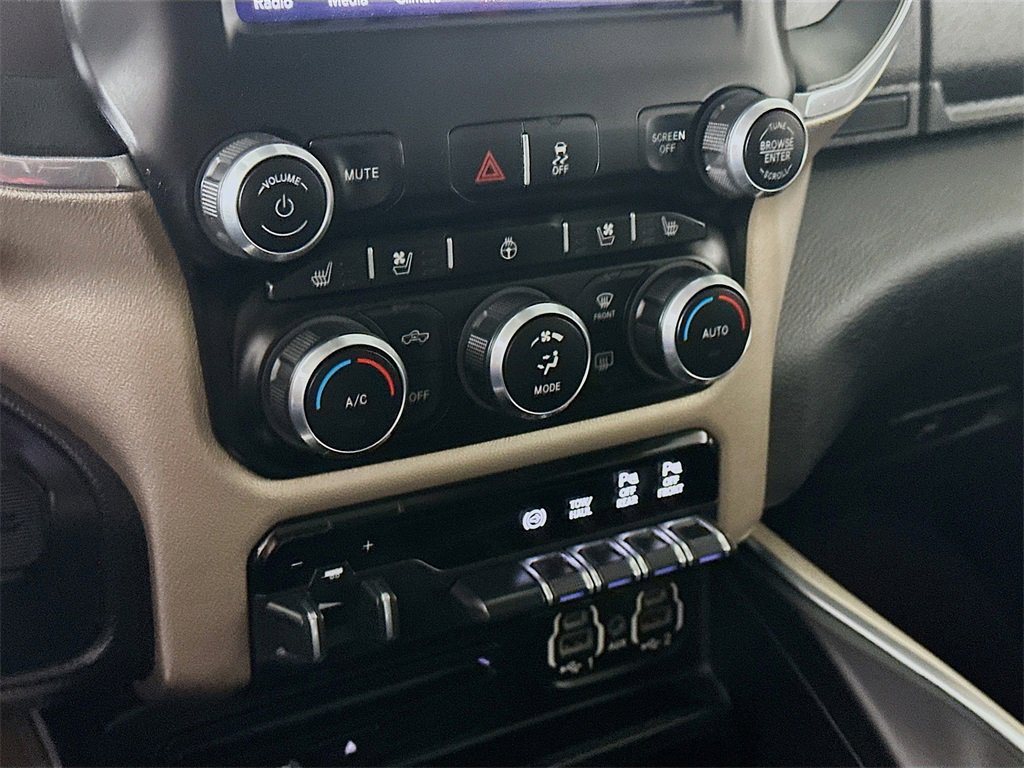 Used 2019 RAM 3500 Laramie image 18