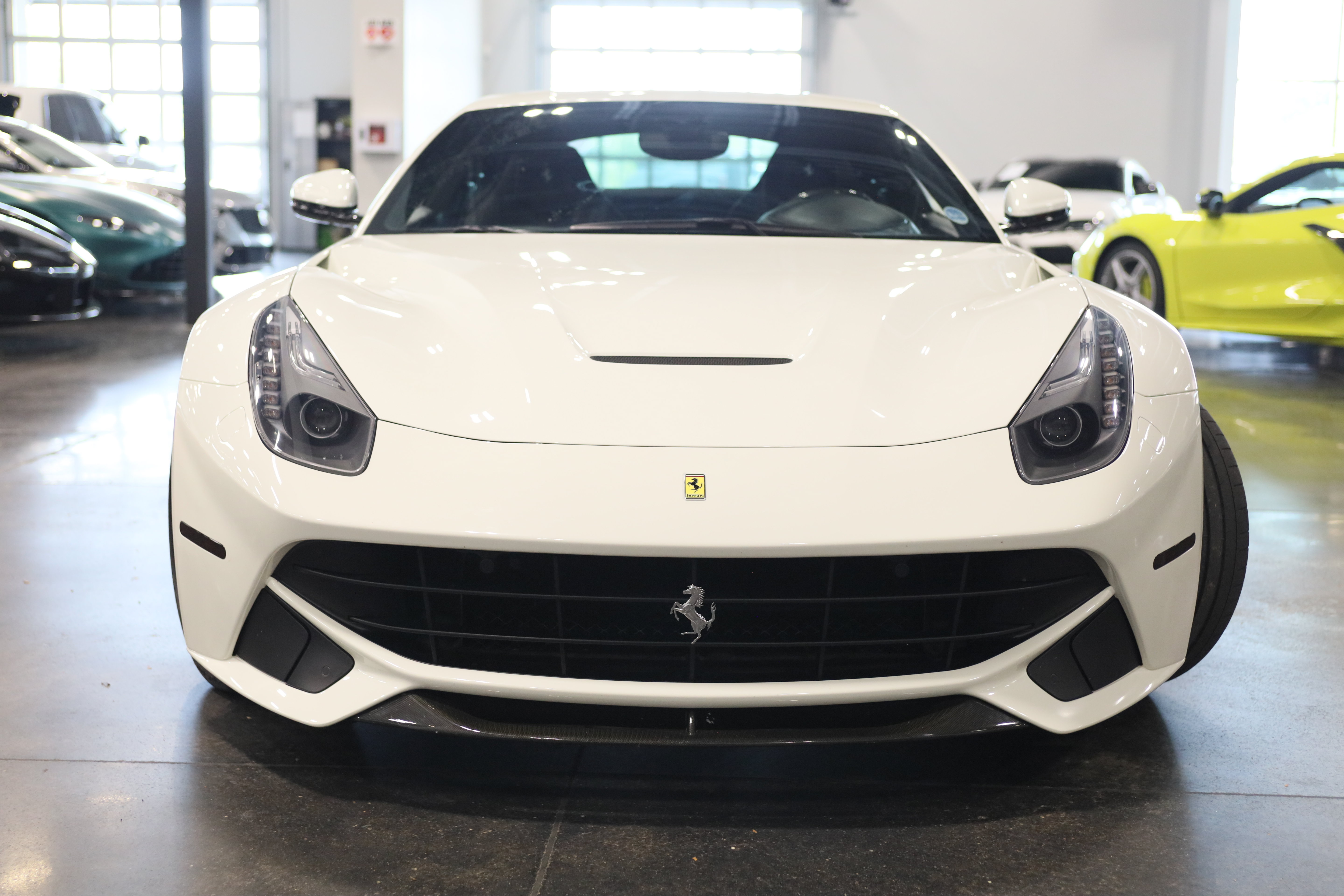 Used 2015 Ferrari F12 Berlinetta RWD image 2