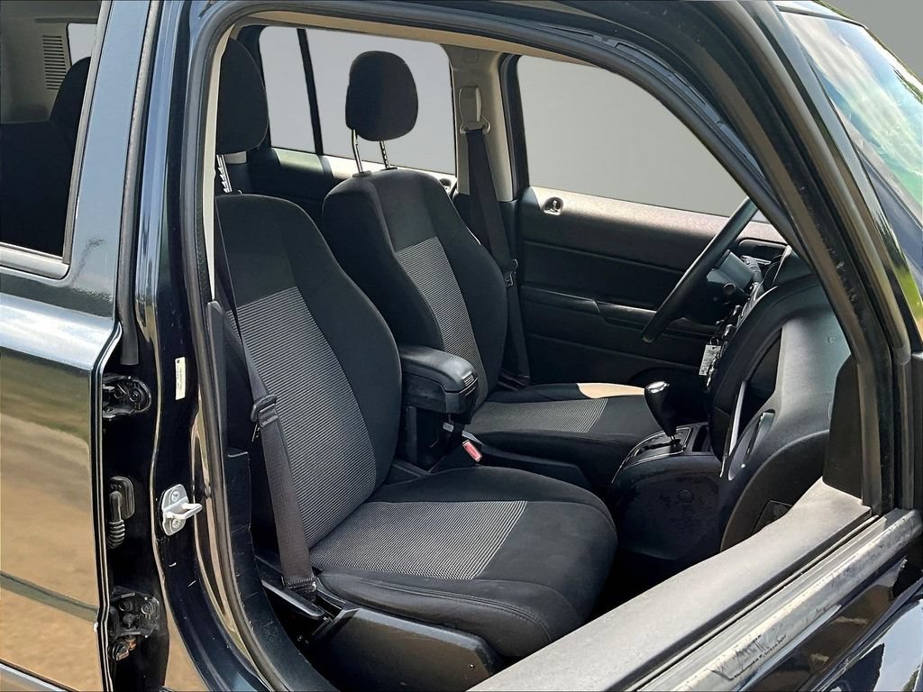 Used 2014 Jeep Patriot Sport w/ Power Value Group AWD/4WD image 25