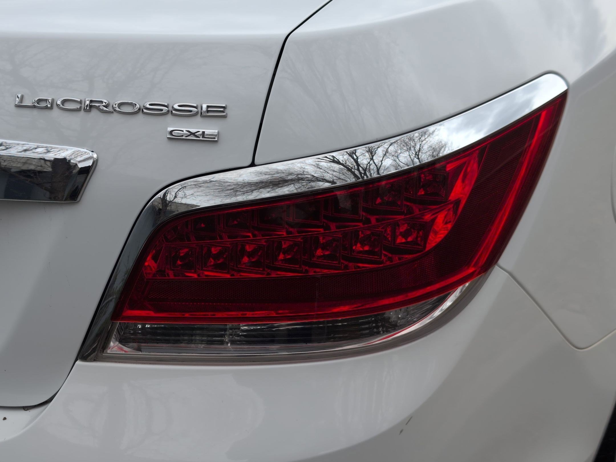 Used 2010 Buick LaCrosse CXL w/ Luxury Package image 11