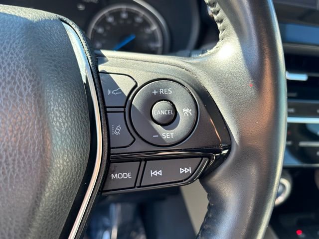 Used 2021 Toyota Venza Limited image 13