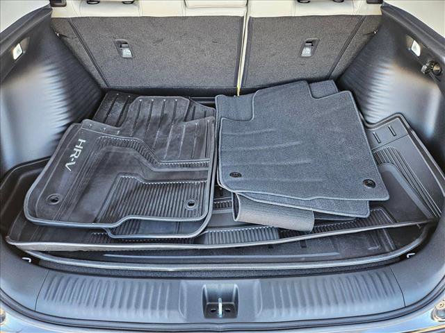 Used 2024 Honda HR-V EX-L image 6