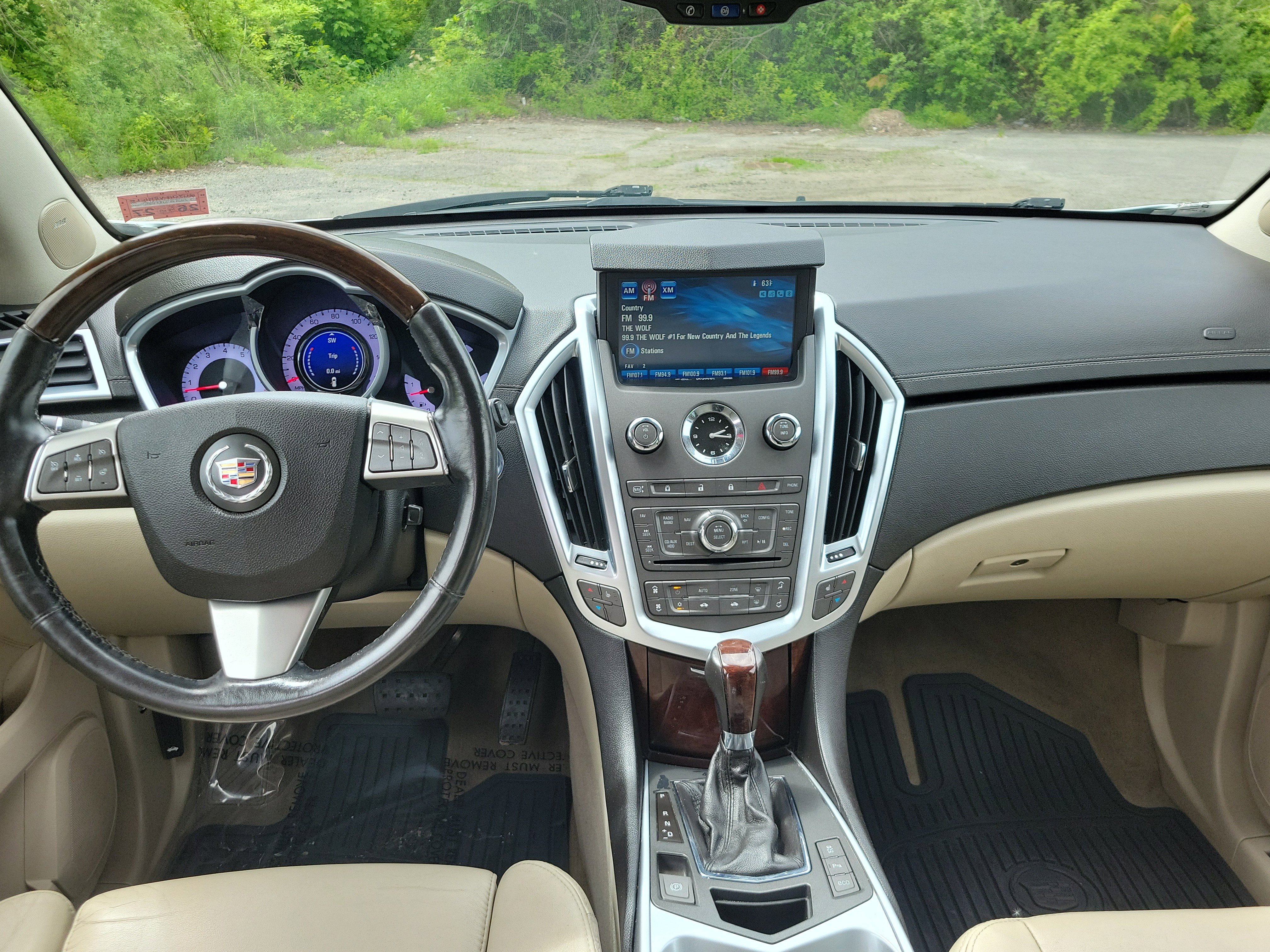 Used 2012 Cadillac SRX Luxury FWD image 18