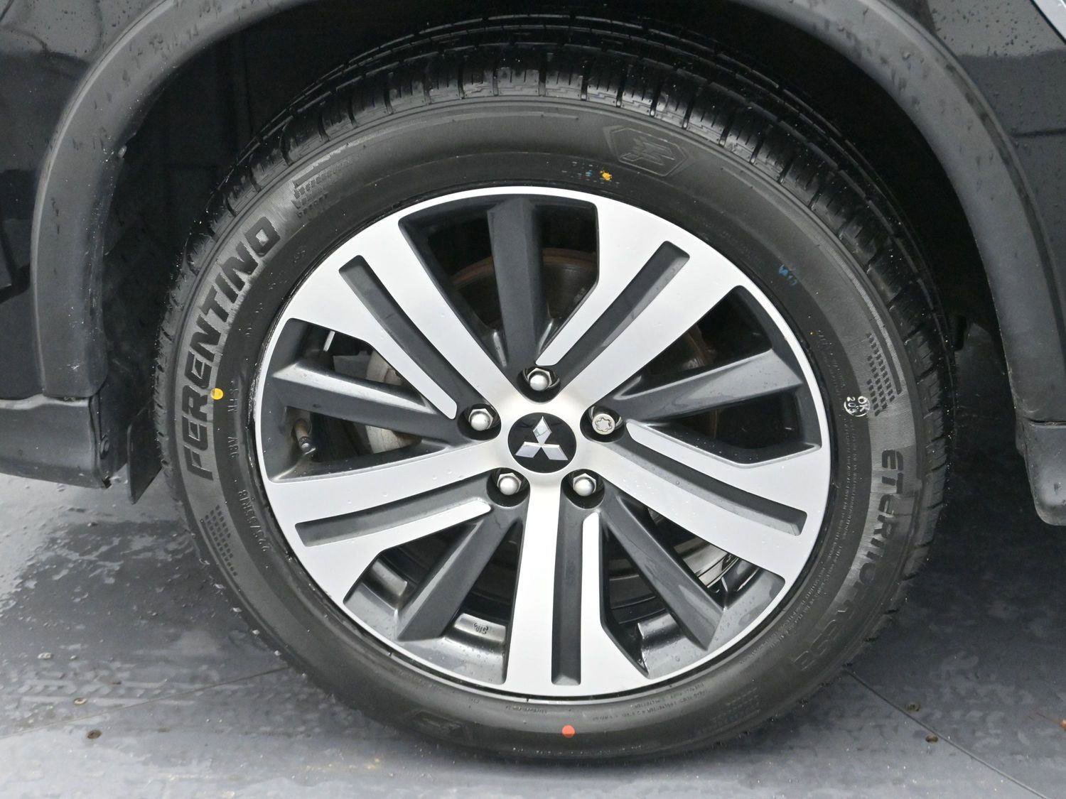 Used 2022 Mitsubishi Outlander Sport SE image 32