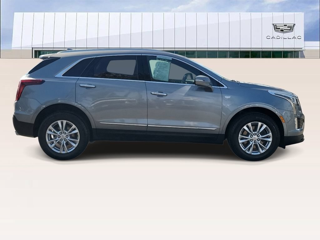 Certified 2024 Cadillac XT5 Luxury FWD image 9