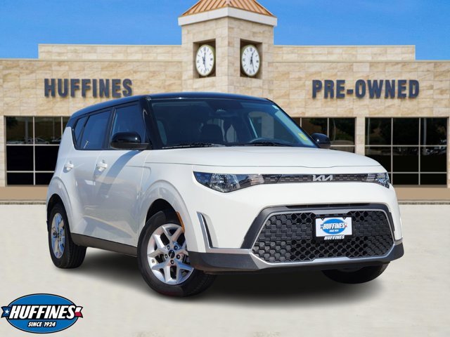 Certified 2025 Kia Soul S