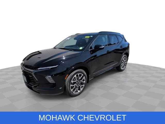 Used 2024 Chevrolet Blazer RS w/ Driver Confidence II Package AWD/4WD image 4