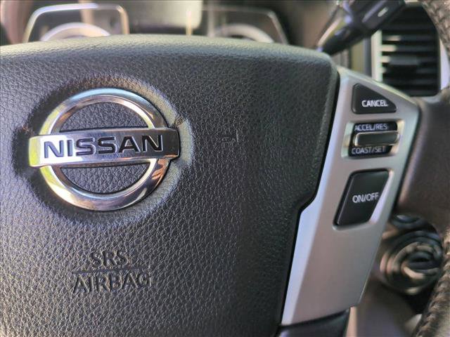 Used 2019 Nissan Titan SL w/ Midnight Edition AWD/4WD image 30