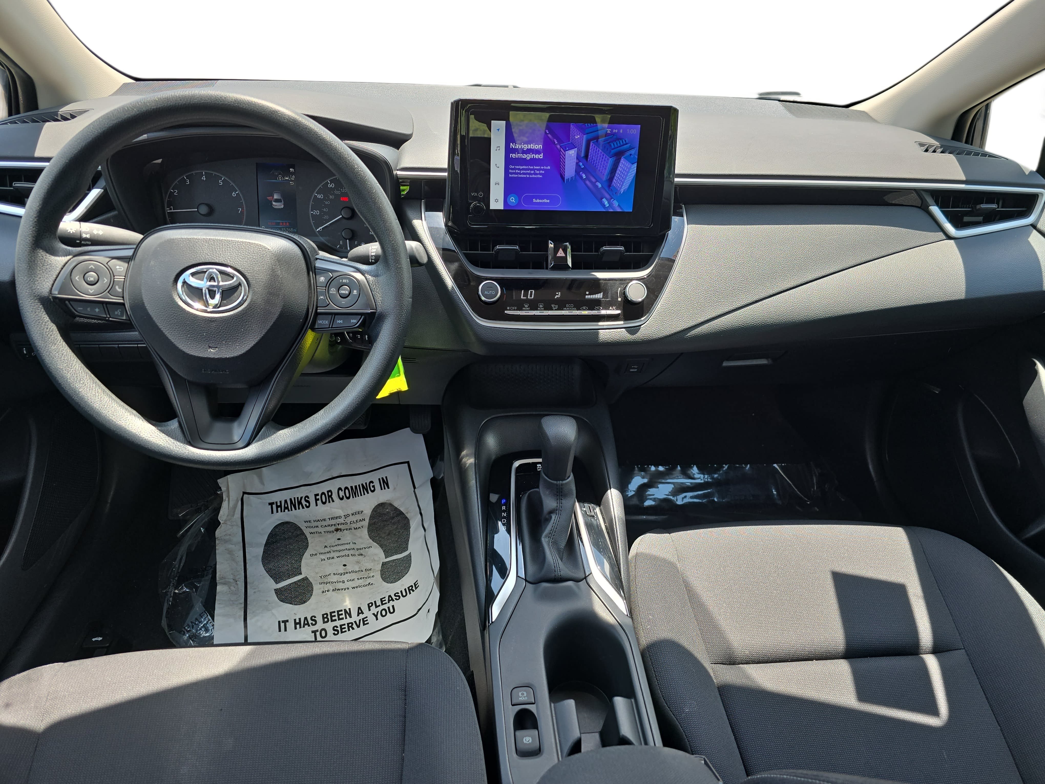 Used 2024 Toyota Corolla LE FWD image 9