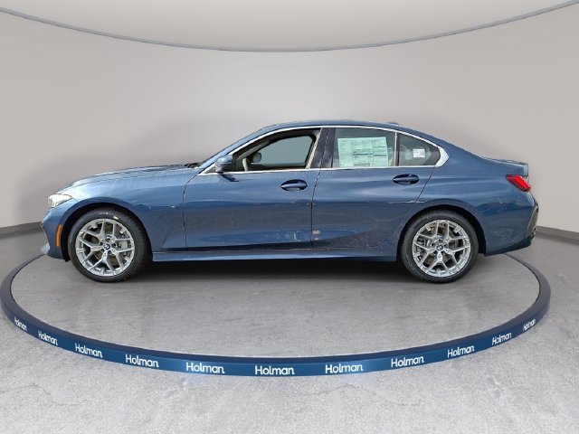 New 2026 BMW 330i xDrive Sedan w/ Premium Package AWD/4WD image 7