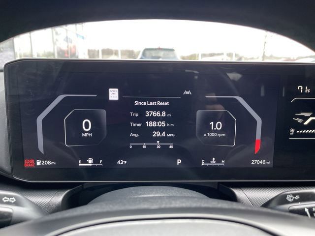 Used 2025 Kia K4 EX image 12