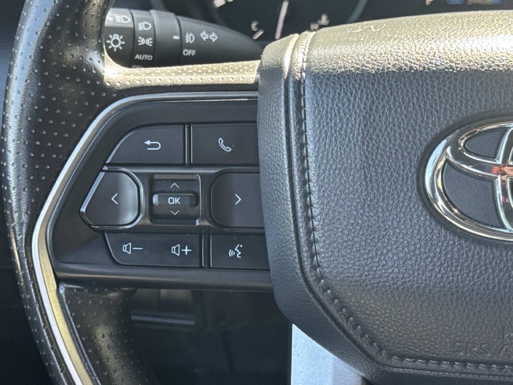 Used 2025 Toyota Tundra SR5 RWD image 10