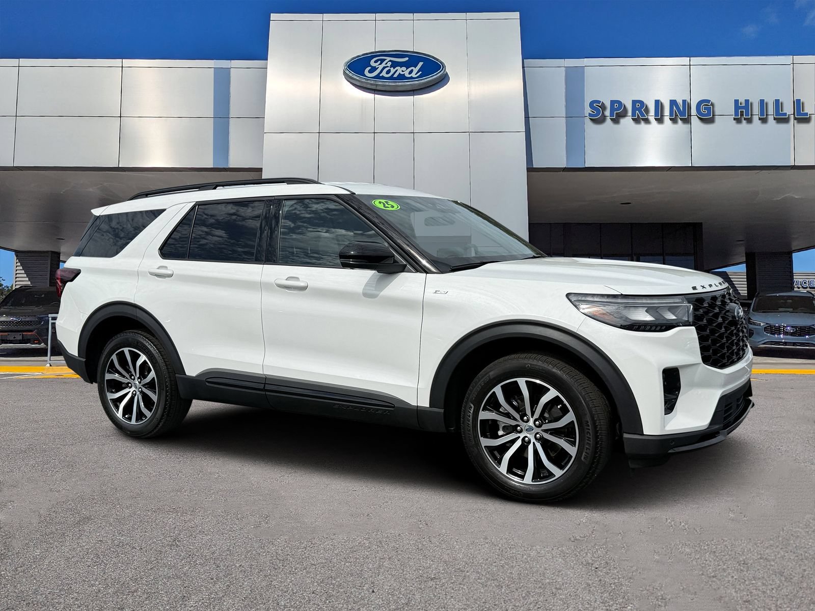 Certified 2025 Ford Explorer ST-Line AWD/4WD image 1