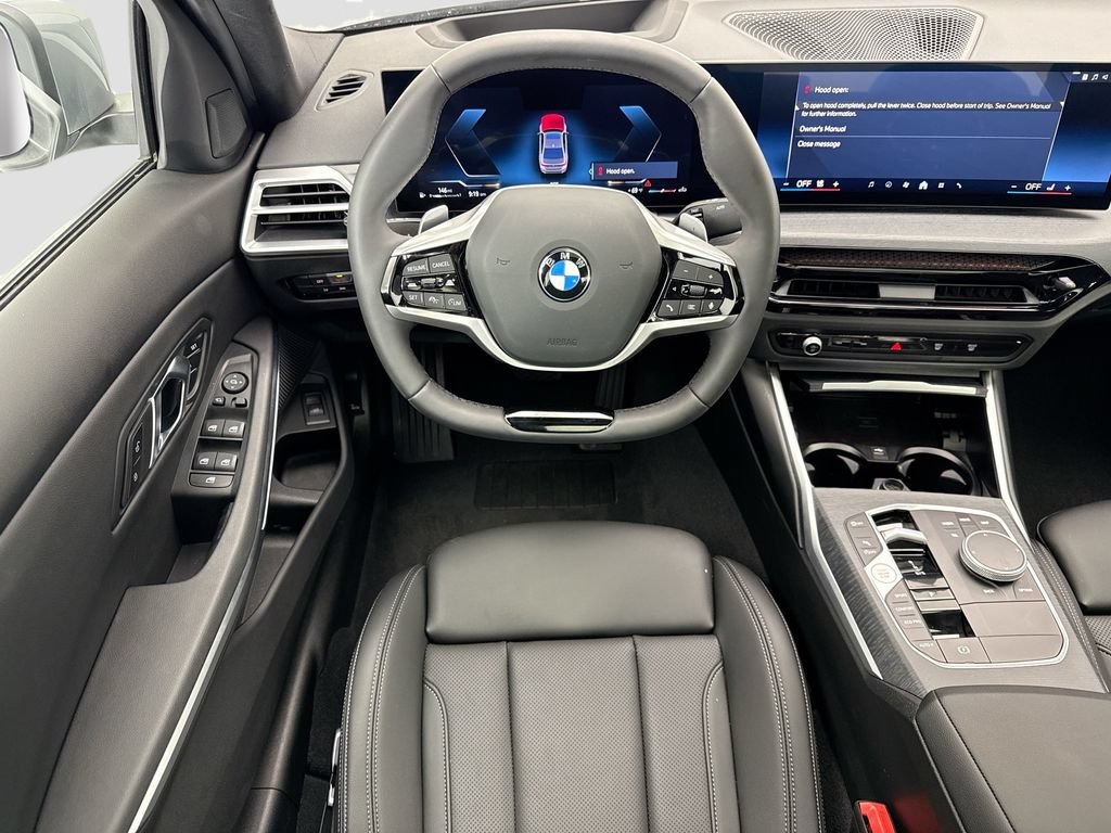 Used 2025 BMW 330i xDrive Sedan w/ M Sport Package AWD/4WD image 10