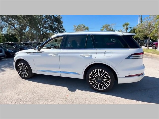 Used 2022 Lincoln Aviator Black Label w/ Dynamic Handling Package image 26