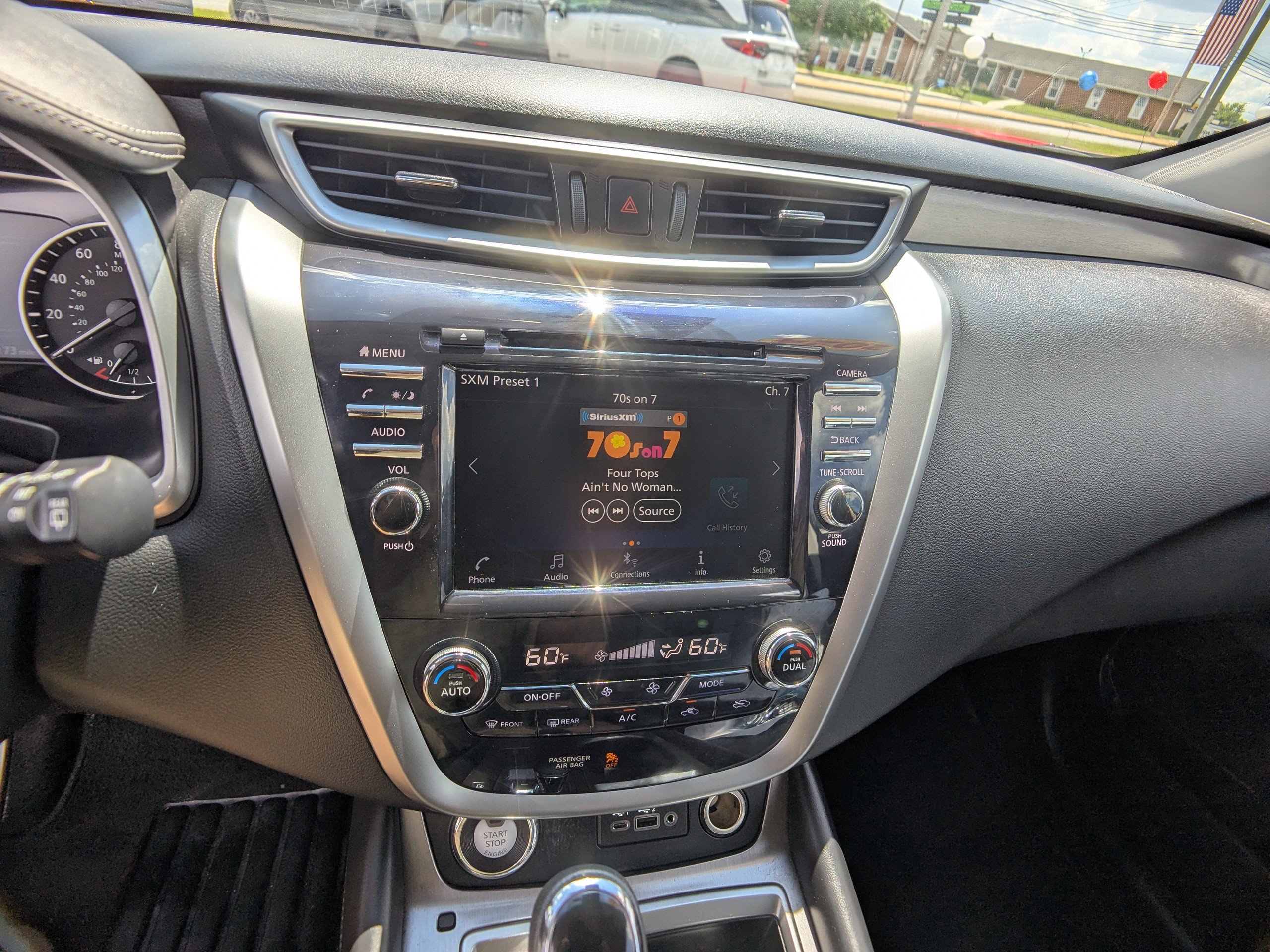 Used 2024 Nissan Murano SV AWD/4WD image 20