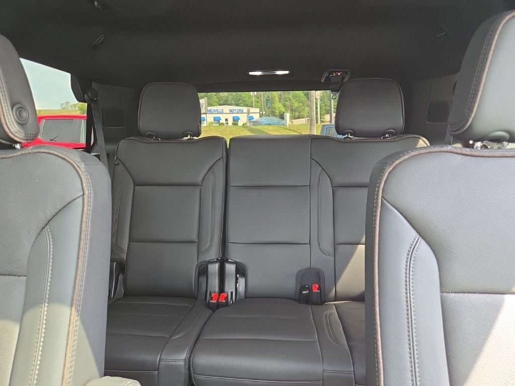 Certified 2024 Chevrolet Tahoe High Country w/ Advanced Technology Package AWD/4WD image 14