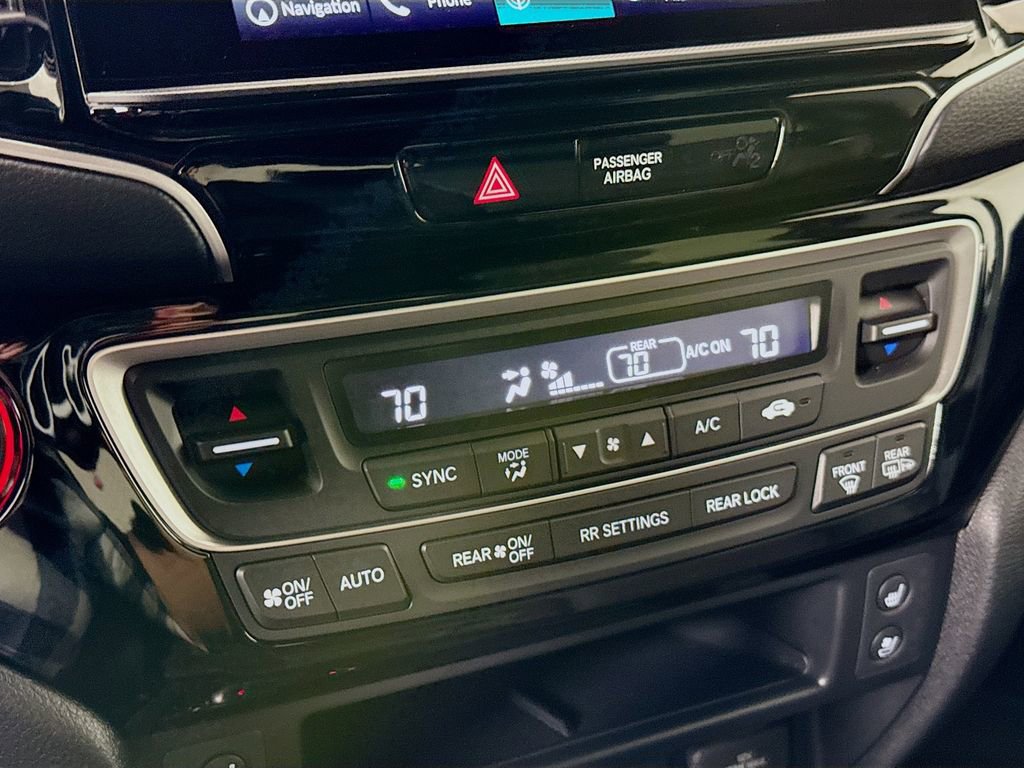 Used 2025 Honda Ridgeline Black Edition image 18