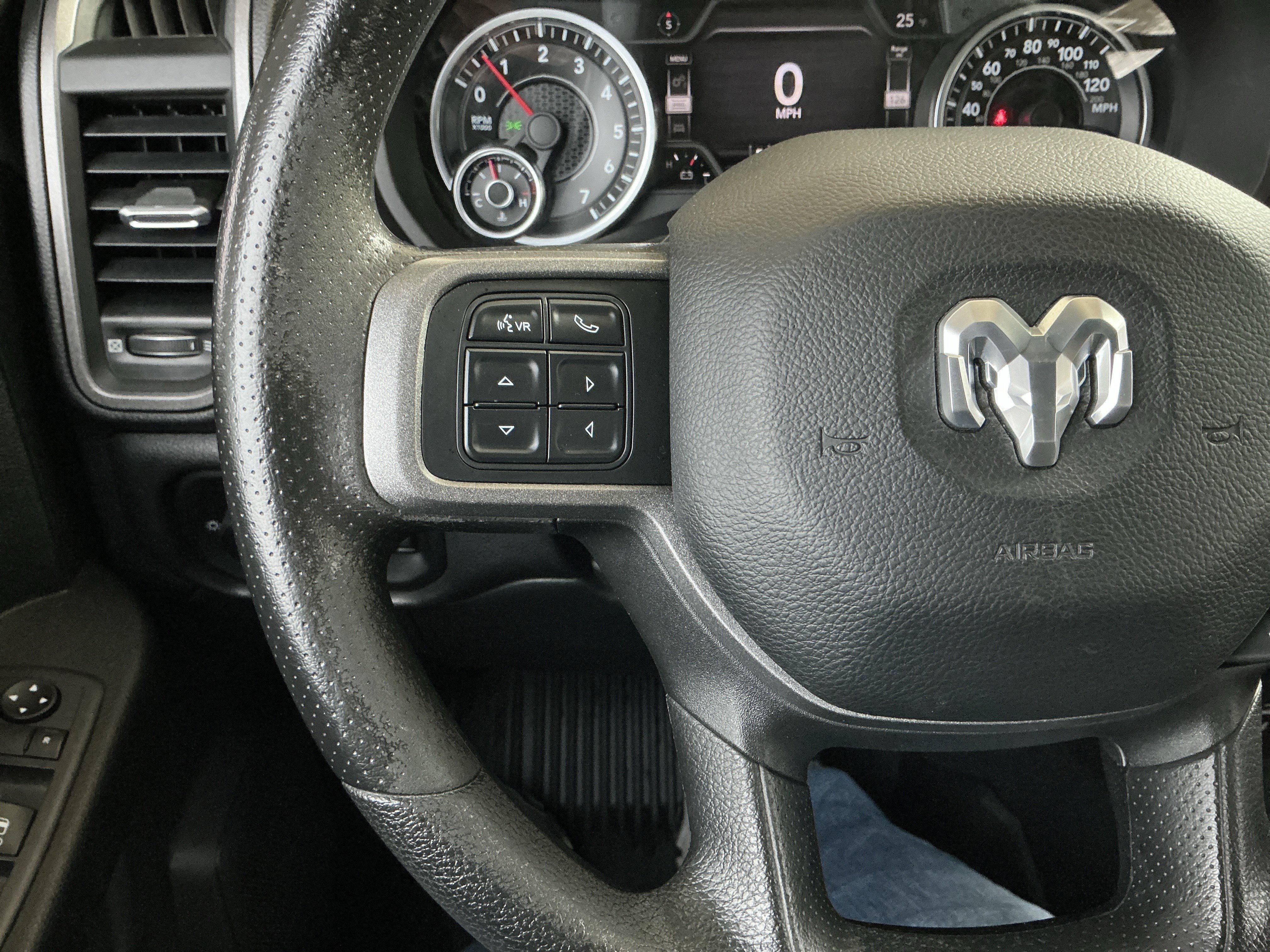 Used 2022 RAM 2500 Tradesman image 12