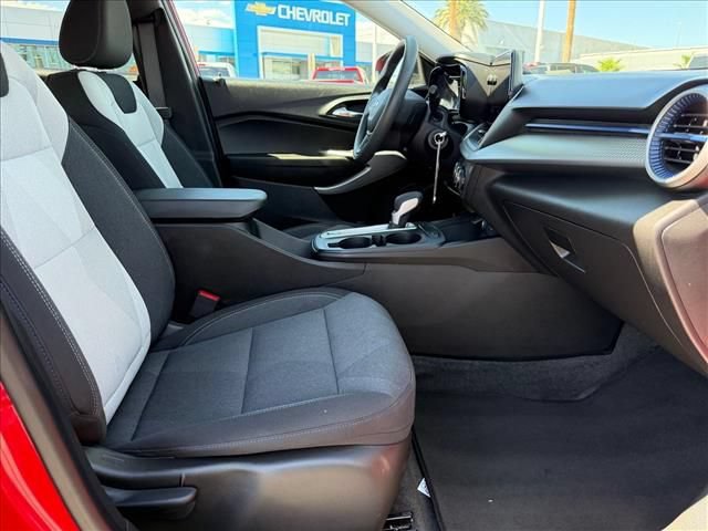 Certified 2026 Chevrolet Trax LS FWD image 11