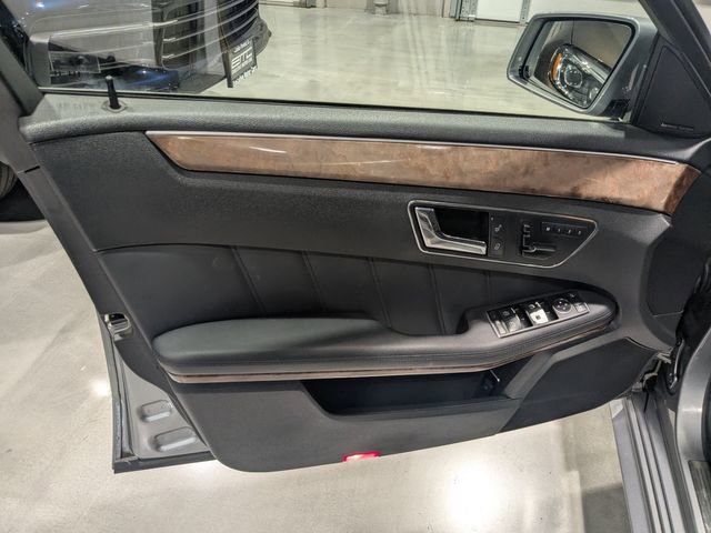 Used 2011 Mercedes-Benz E 350 4MATIC Sedan image 20