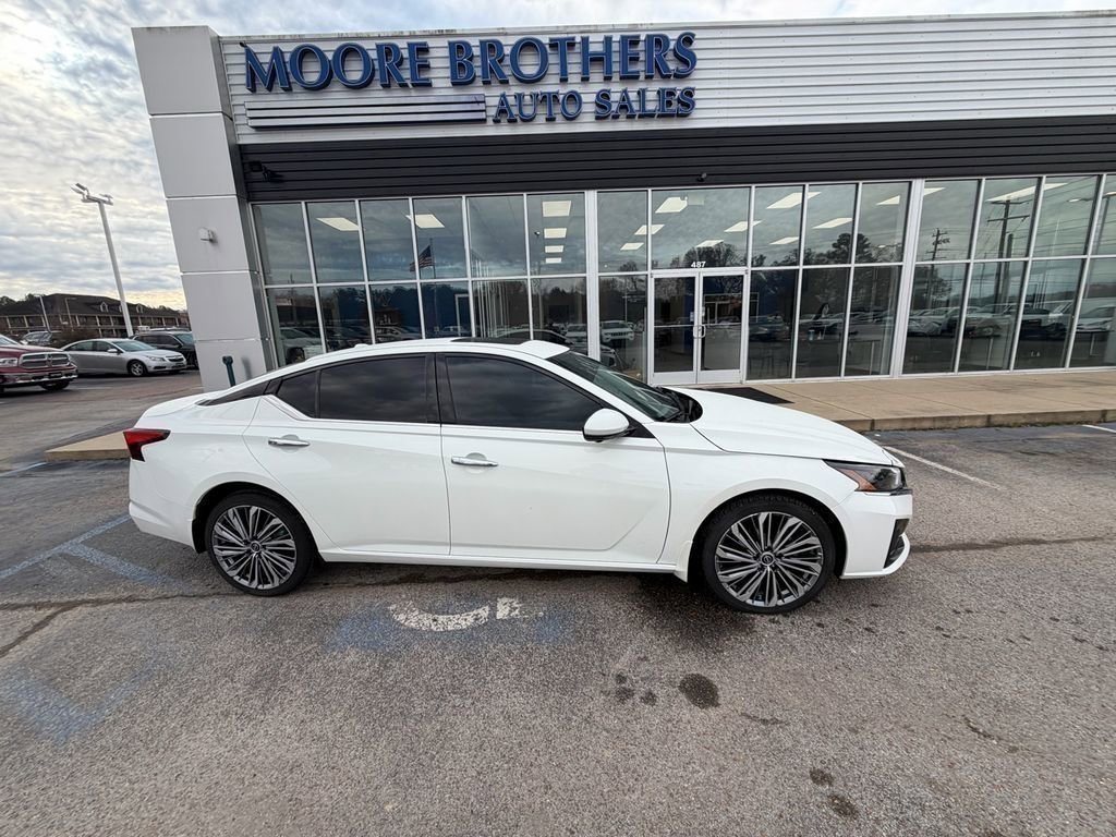 Used 2023 Nissan Altima 2.5 SL