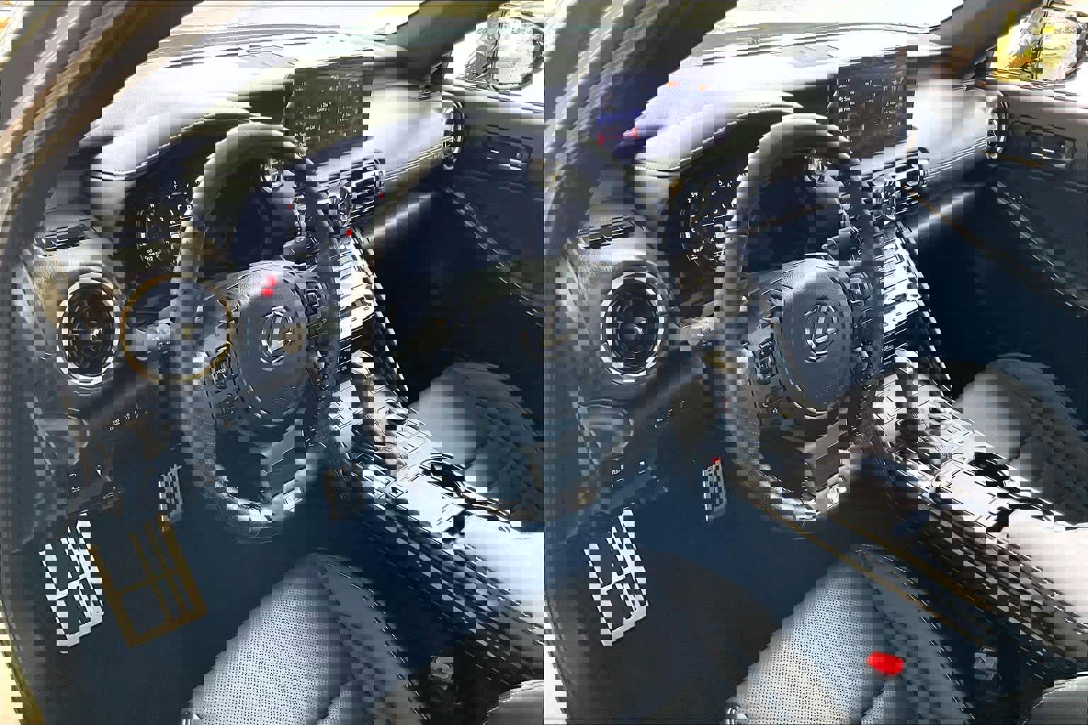 Used 2021 Lexus IS 350 F Sport image 18